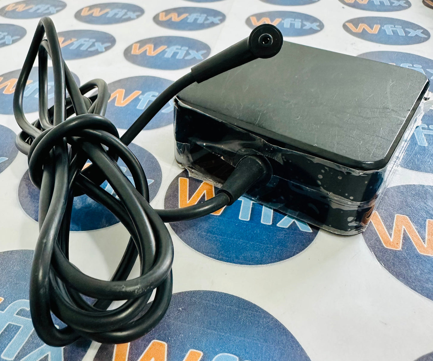 Cargador genérico 20V-3.25A LENOVO