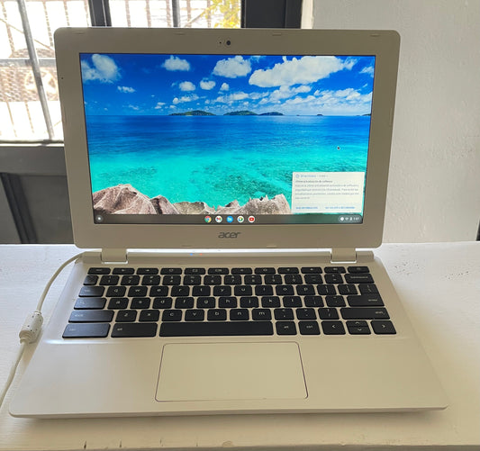 Chromebook Acer 2GB RAM 16 SD